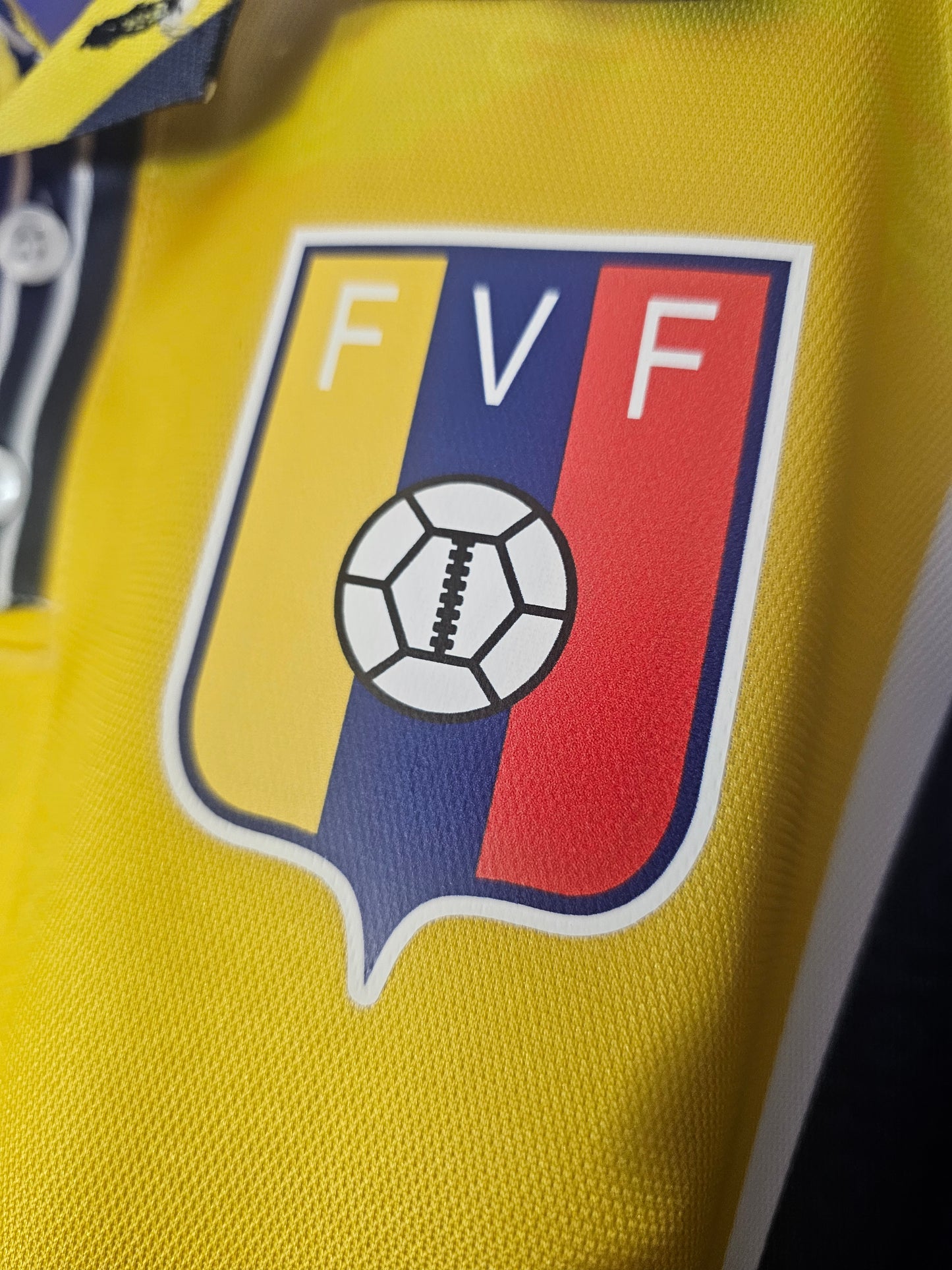 Venezuela 2000 away remake