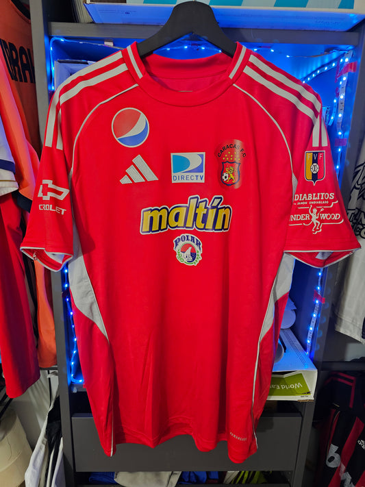Caracas fc Remake 2010 rayas Grises us. Todos los nombres jugadores disponibles.